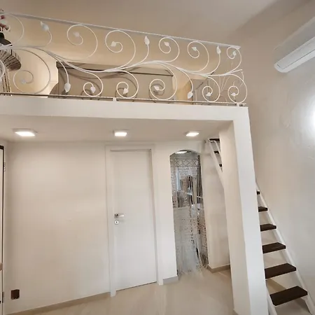 Apartment Angolo Di Mare - *