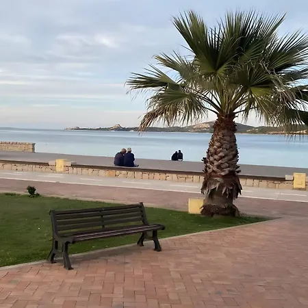 Apartment Angolo Di Mare - *